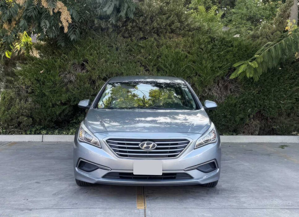 Hyundai Sonata SE      2017