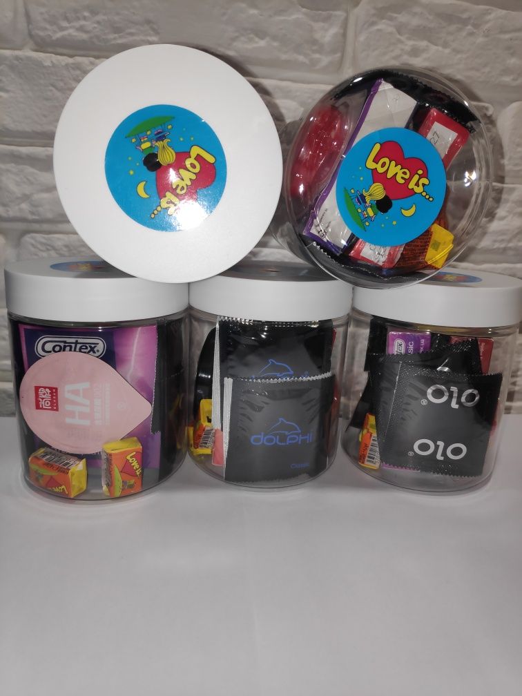 Набор презервативов подарочный 21 шт в банке Love is..Contex Durex Olo