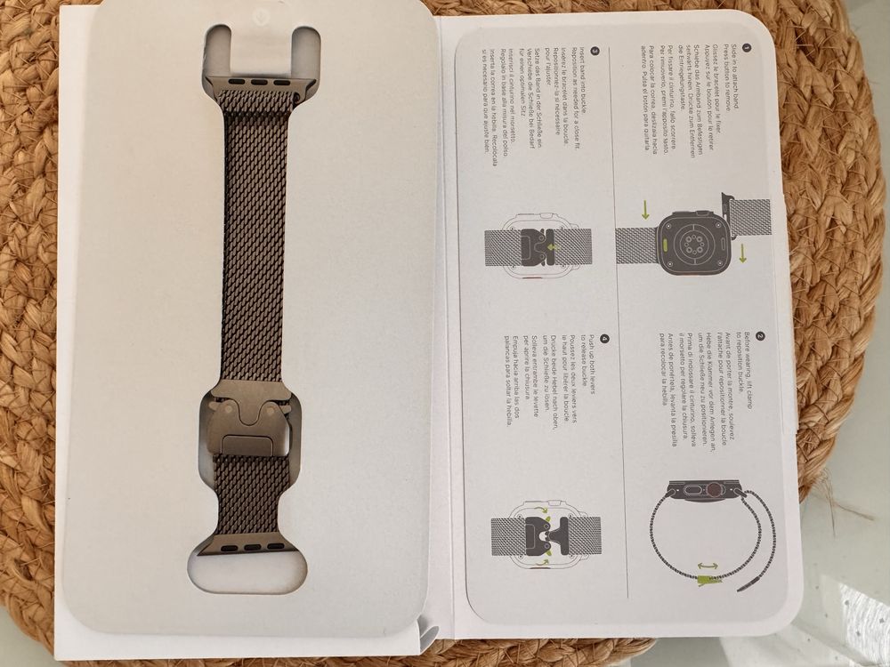 Milanese loop titanium Apple watch ultra2
