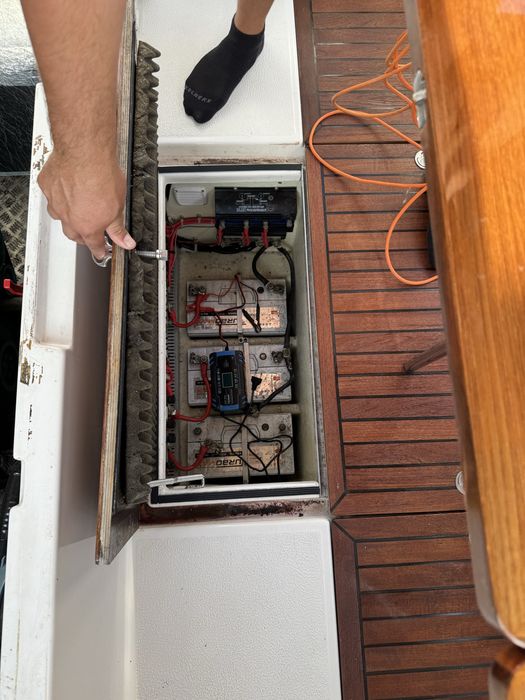 Катер Marex 270 Estremo