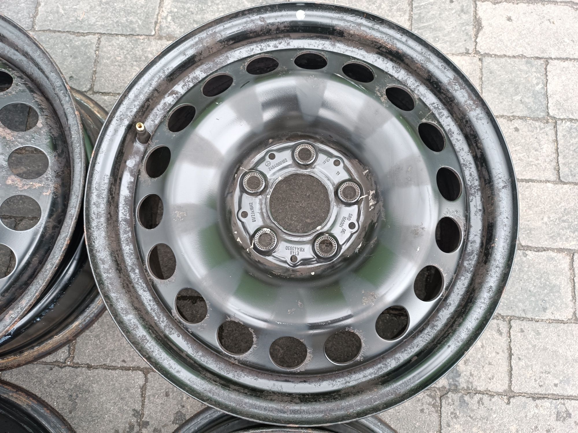 Felgi stalowe Mercedes B W246 5x112 ET49 6.5J16