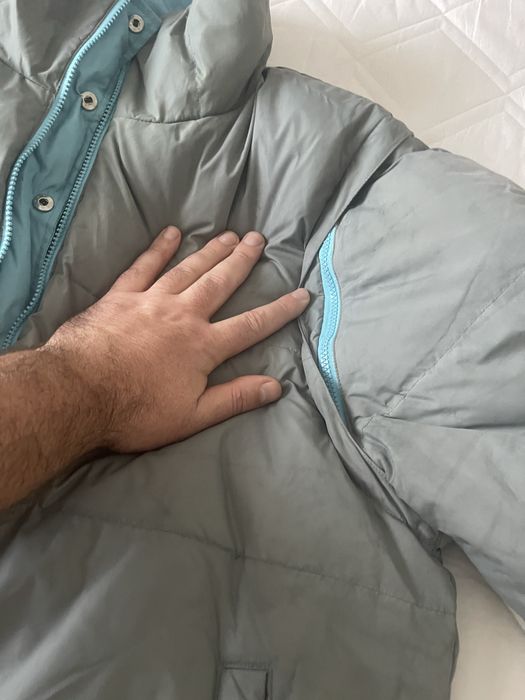 Продаю оригинальную пуховую двухстороннюю куртку-жилетка Ecko Unltd