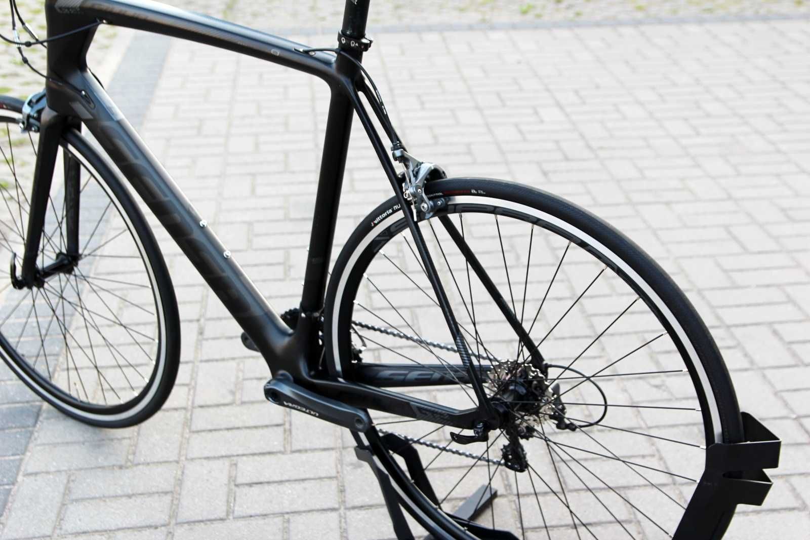 Rower szosowy SENSA GIULIA G2 Carbon Shimano Ultegra 2x11, roz. 61