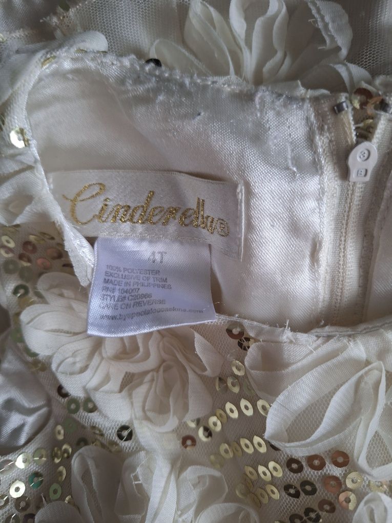 Sukienka dziewczęca rozmiar 4T cinderella
