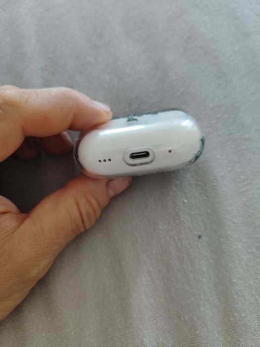 Кейс до AirPods pro 2