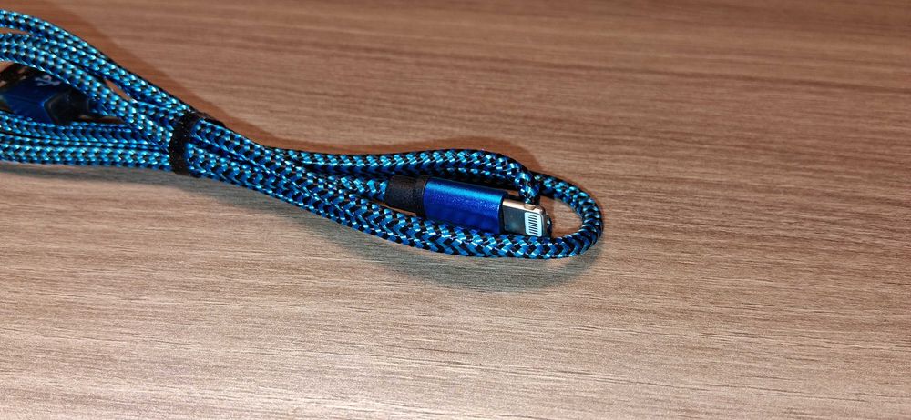 Kabel USB / Lightning do iPad / iPhone