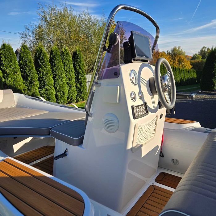 RIB - łódż motorowa GALA VIKING V 420
