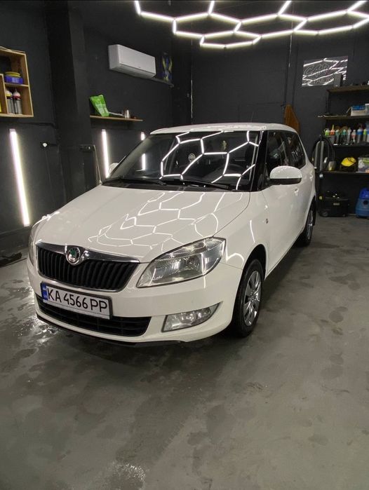 Продам Фабия 1.4 газ,бензин