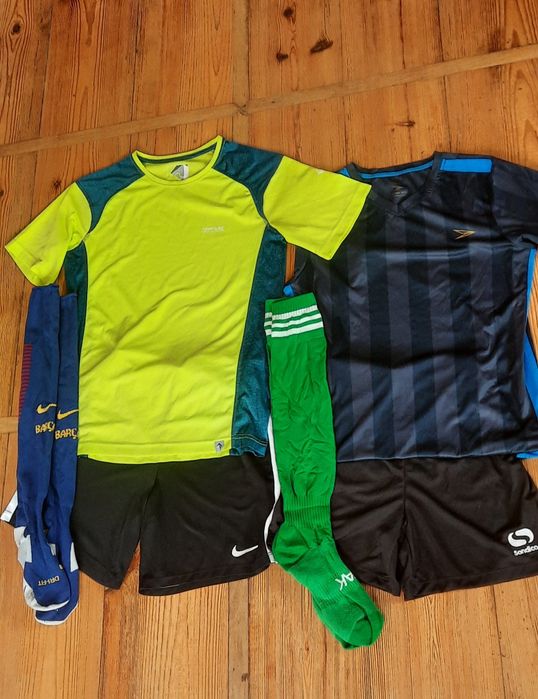 Спортивна форма Adidas, Nike футбольна для хлопця гетри