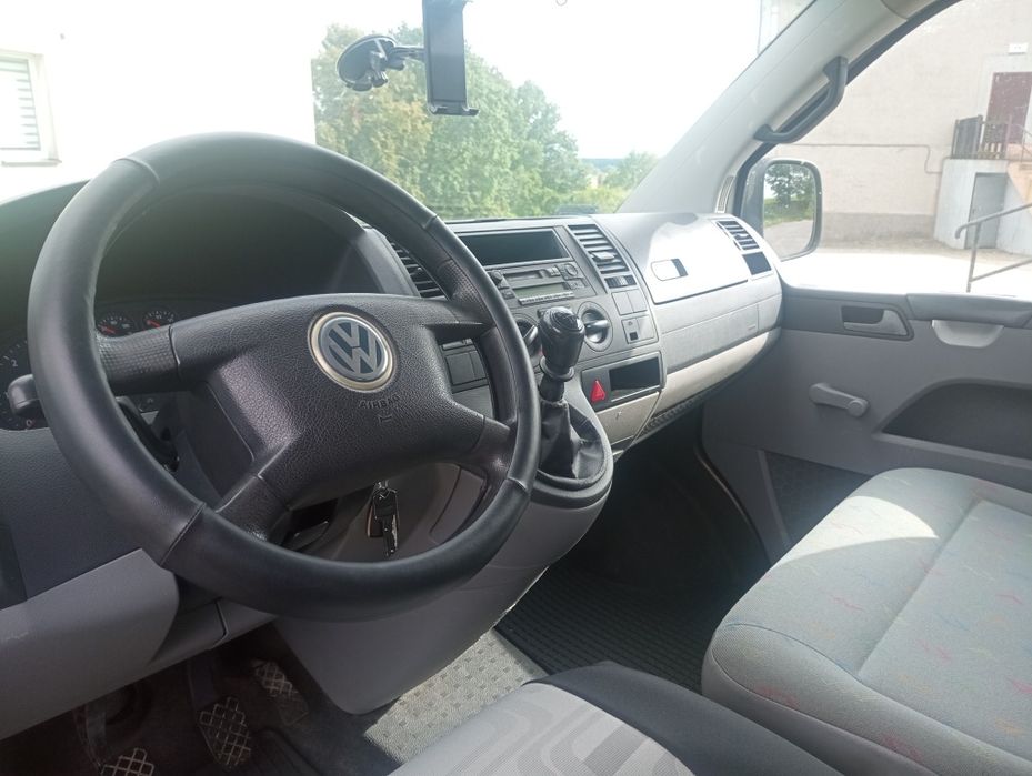 Volkswagen Transporter T5 , Doinwestowany