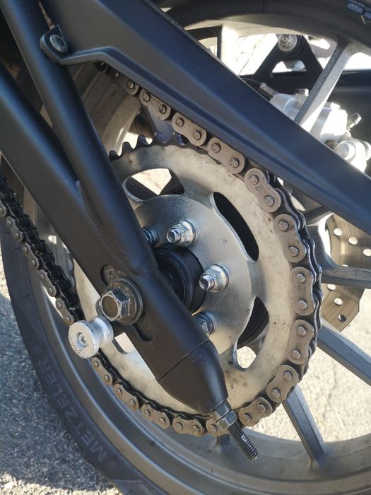 Benelli TNT 250 — живий, маневрений і надійний