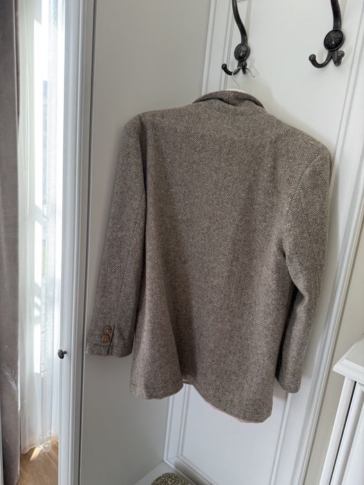 Жіночий шерстяний піджак