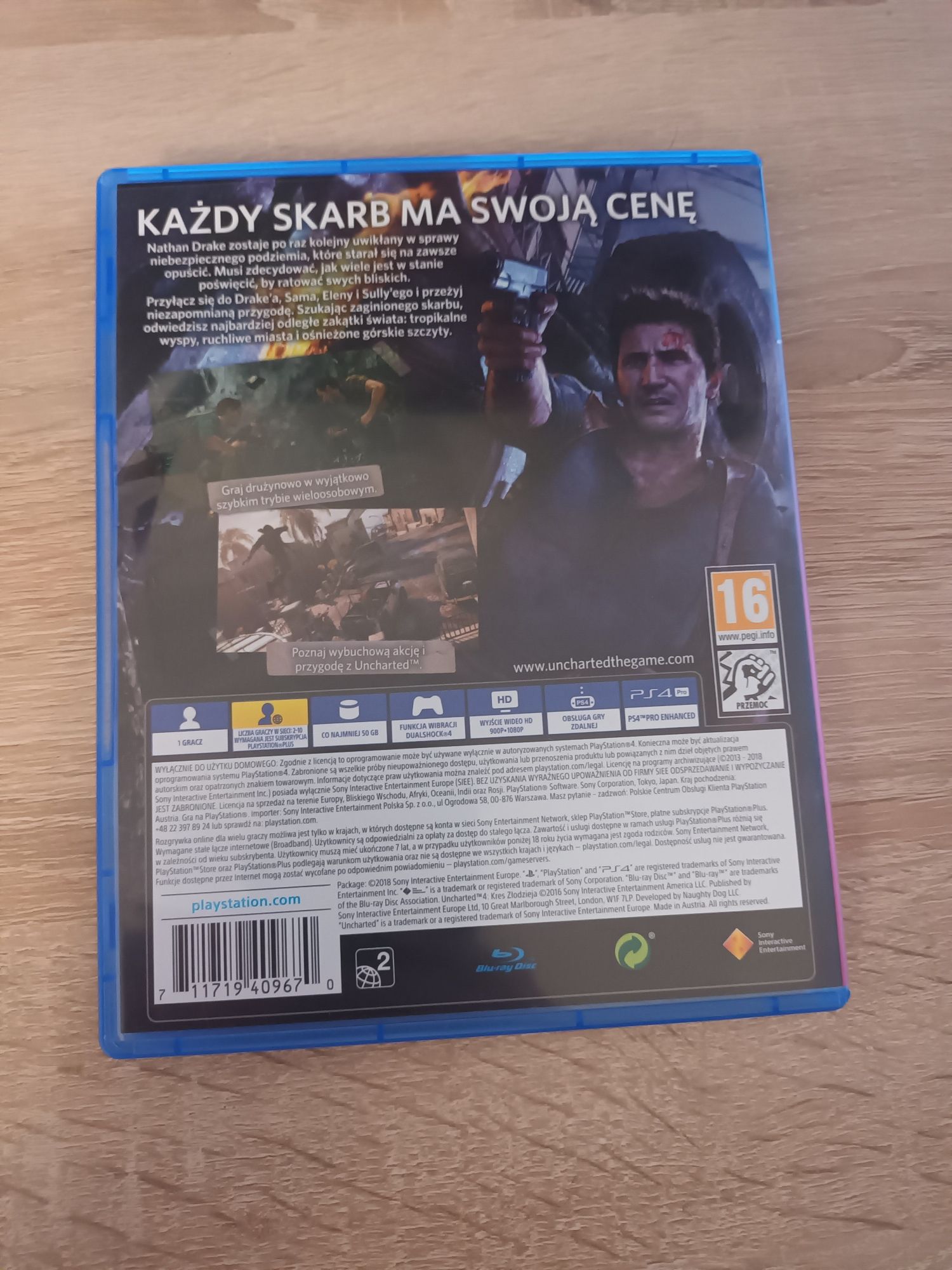 Gra Uncharted 4 na ps4. Kupiona rok temu, w bardzo dobrym stanie.