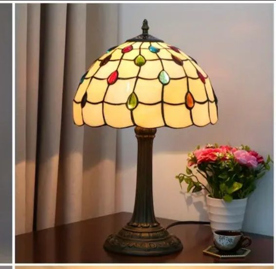 Lampa witrażowa styl Tiffany