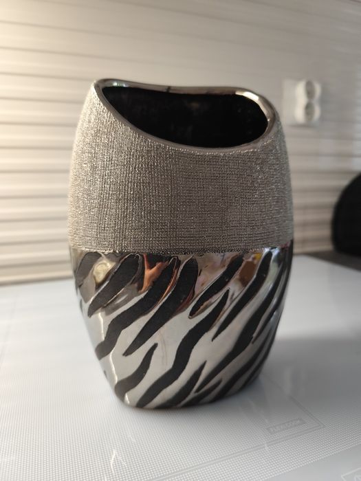 Wazon Glamour plus kwiaty gratis