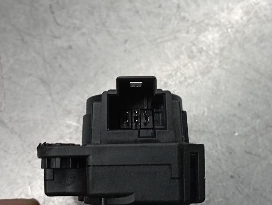 Motor da comporta da sofagem PEUGEOT 308 SW II