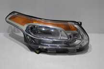 Citroen C3 Picasso Lampa Przód Przednia Prawa Ładna 08r Brak Uszka