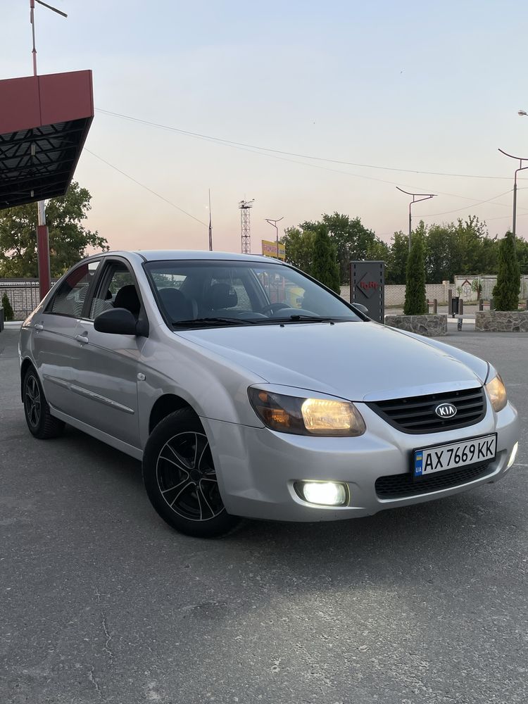 Продам Kia Cerato 2007 1.6 газ/бензин механіка