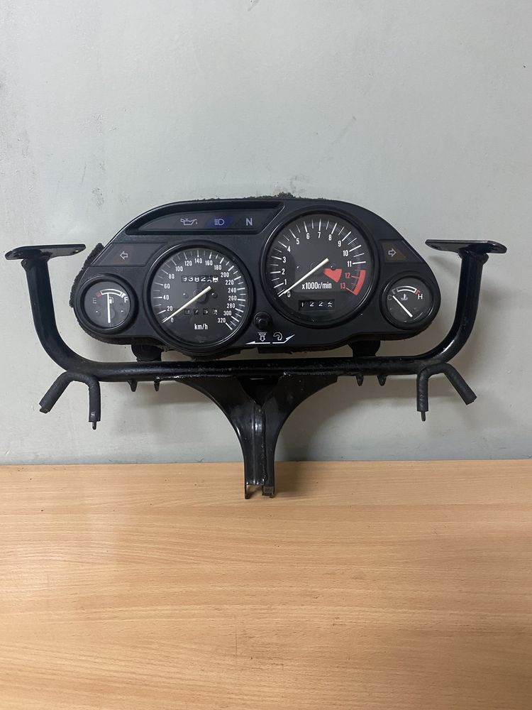 licznik Kawasaki ZZR-1100 Predkosciomierz obrotomierz zzr1100