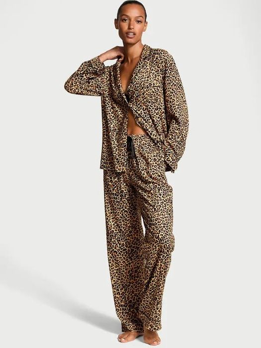 піжами victoria’s secret різні розміри та кольори