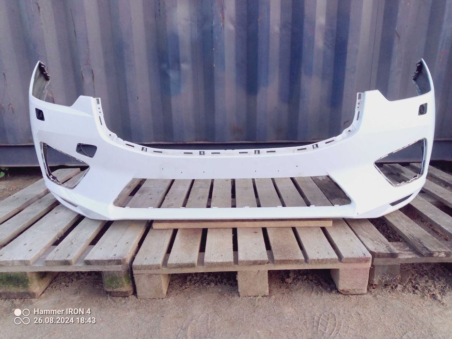 Zderzak volvo xc60 II R-design od 17r stan bdb,wysylka