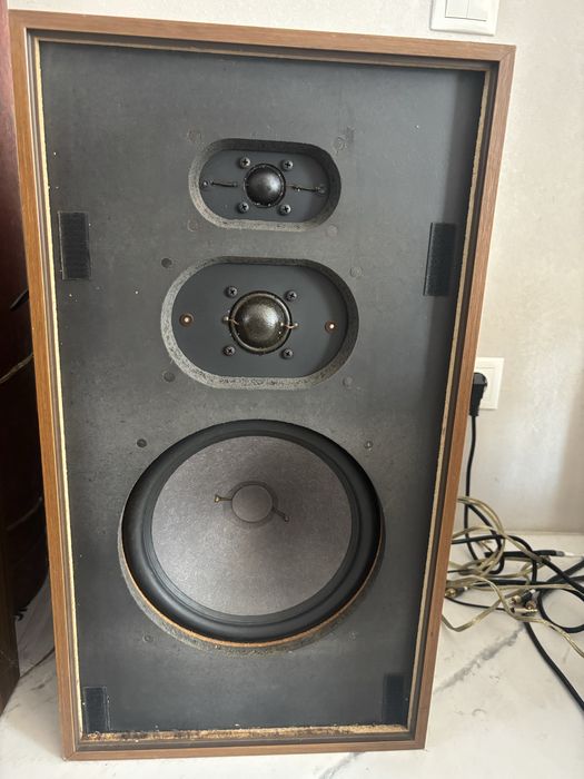 Усилитель , FM приемник , дека касетная sony , аккустика Dual