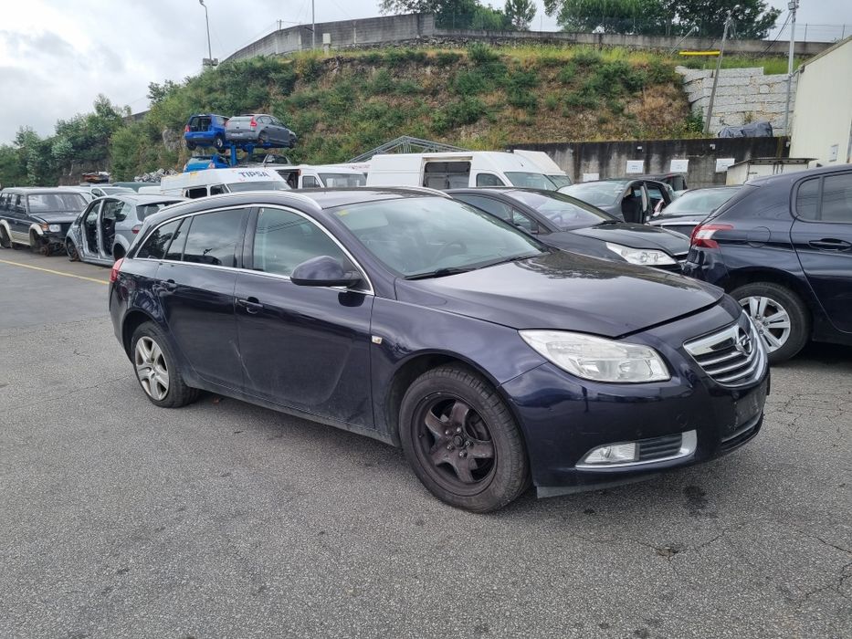 Opel Insignia 2.0 CDTi de 2012 para peças