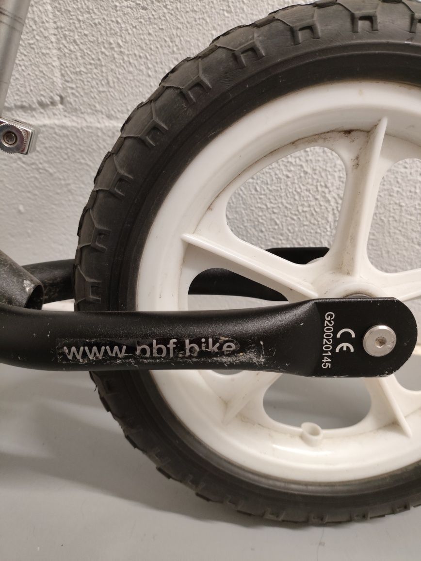 Bicicleta ultraleve cruzee