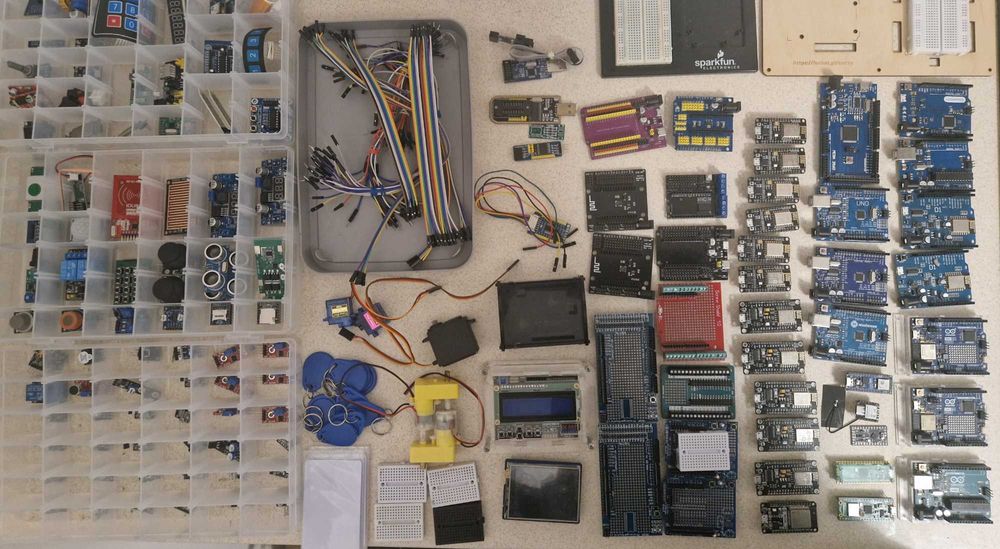 Kolekcja mikrokontrolerów i modułów - Arduino, NodeMcu, ESP, Raspberry