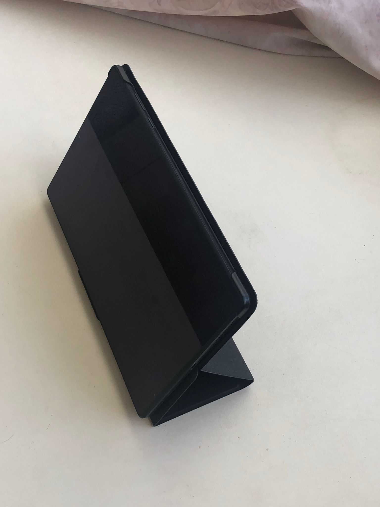 Tablet Lenovo M10 c/garantia