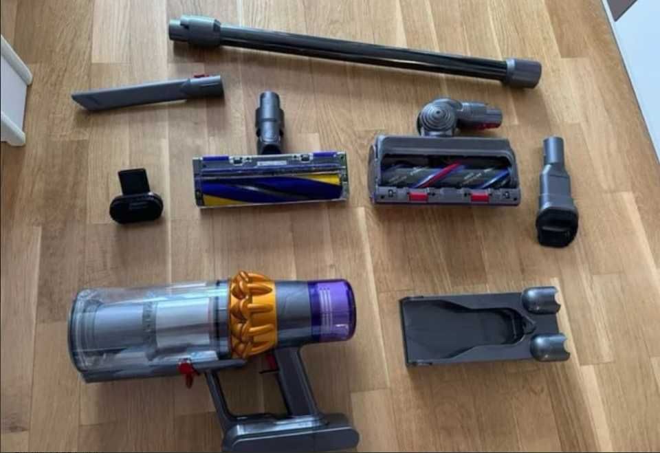 Dyson V15 Detect Absolute