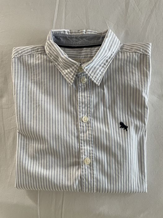 Camisa de criança as riscas tamanho 140