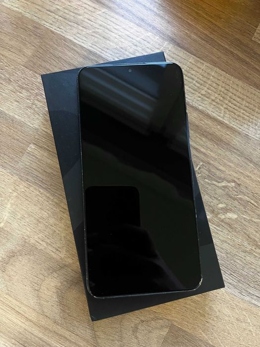 Samsung Galaxy S22 plus