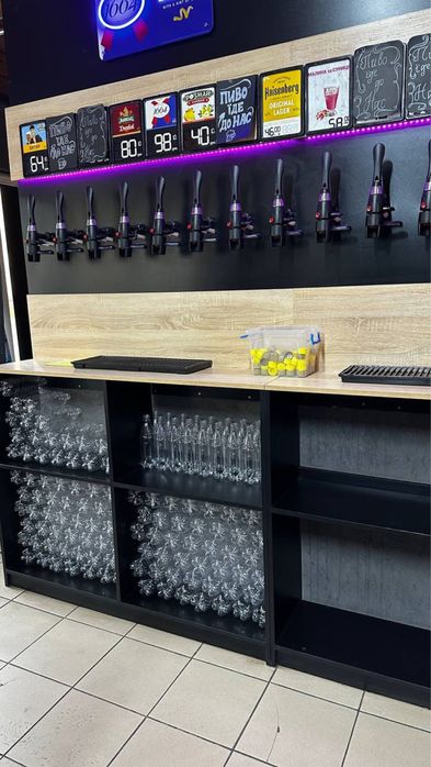 Полка для пляшок