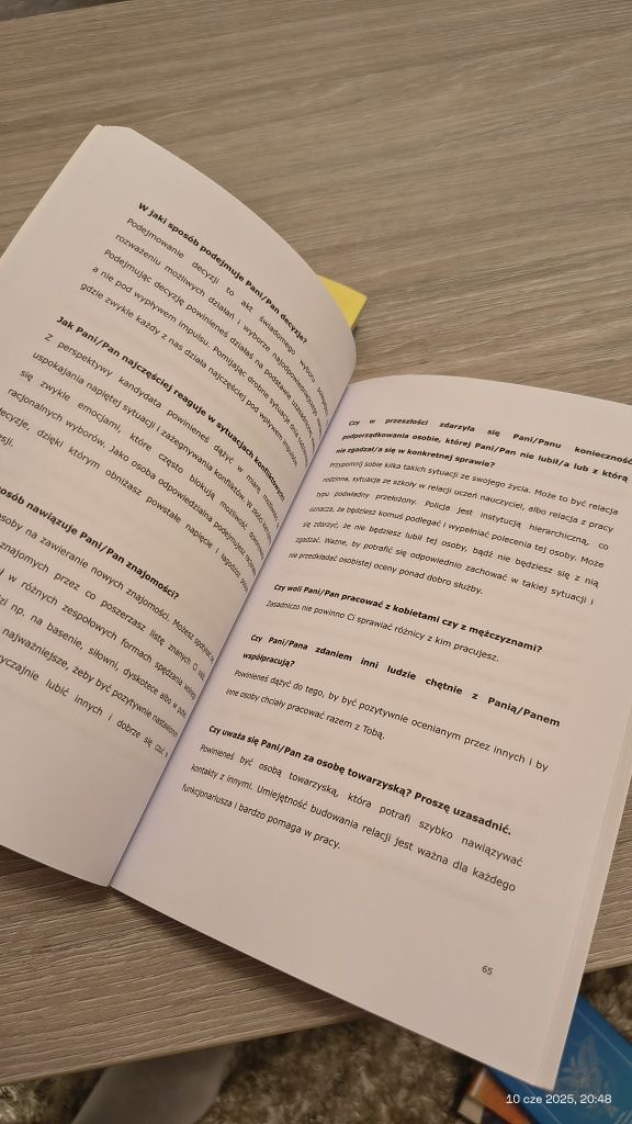 Książki testy do policji 2023 r