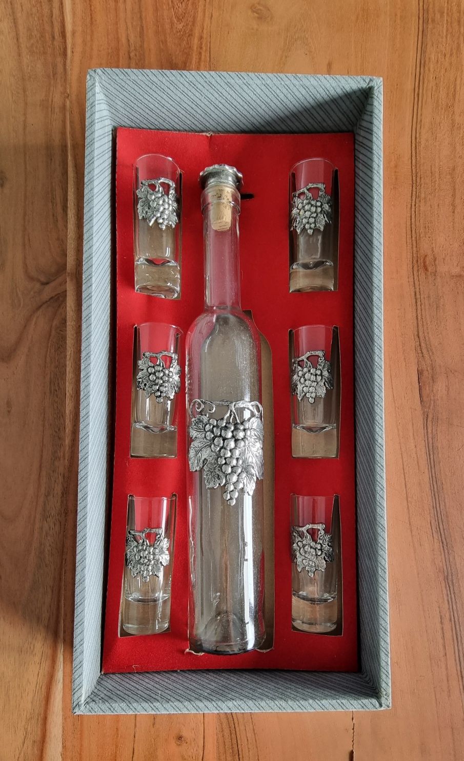 Conjunto de garrafeira + copos em prata