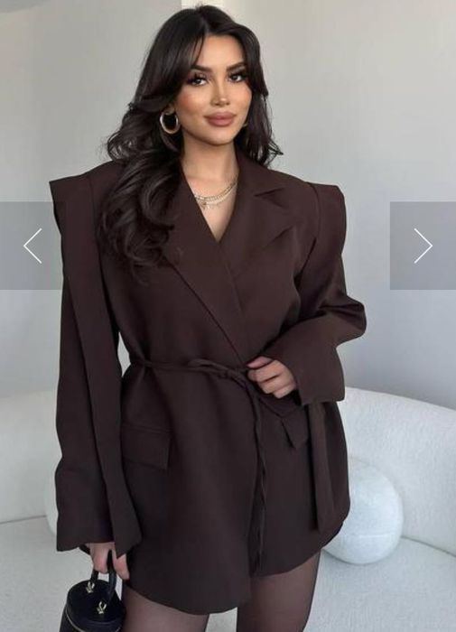 Пиджак шоколадный трендовый