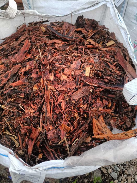 Kora drzewna pod kwiatki