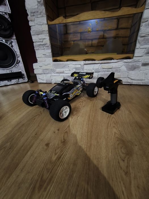Машинка на радиоуправлении hobby king rattler 1:8 машинка на пульте