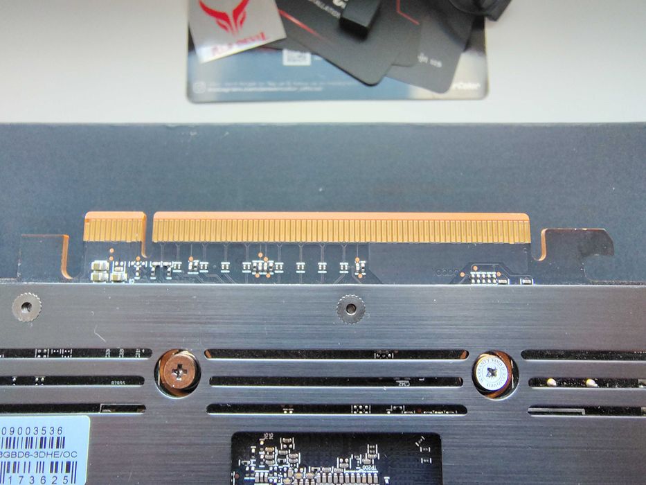 Відеокарта Red Devil Radeon RX 6600XT OC (AXRX 6600XT 8GBD6-3DHE/OC)