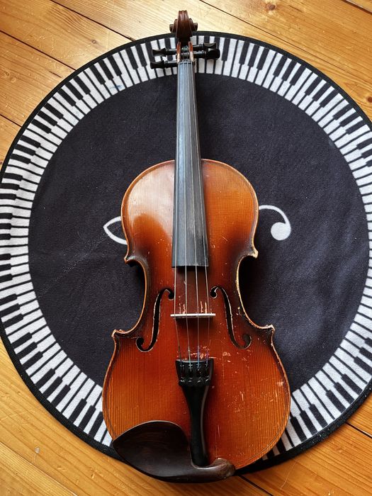 Скрипка 4/4 чеська