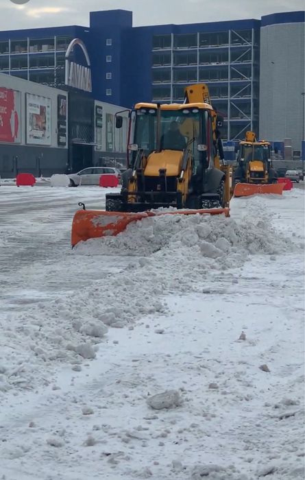 Послуги спецтехніки . Дробілка в оренду