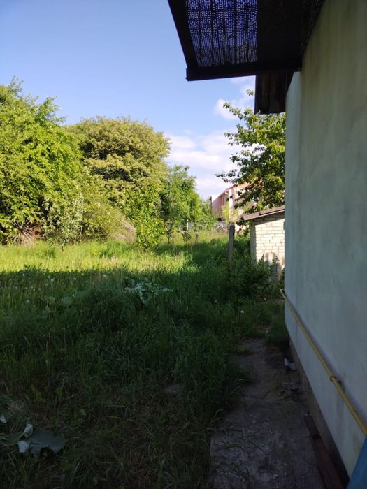 Продам дачний будинок на Бучмах.