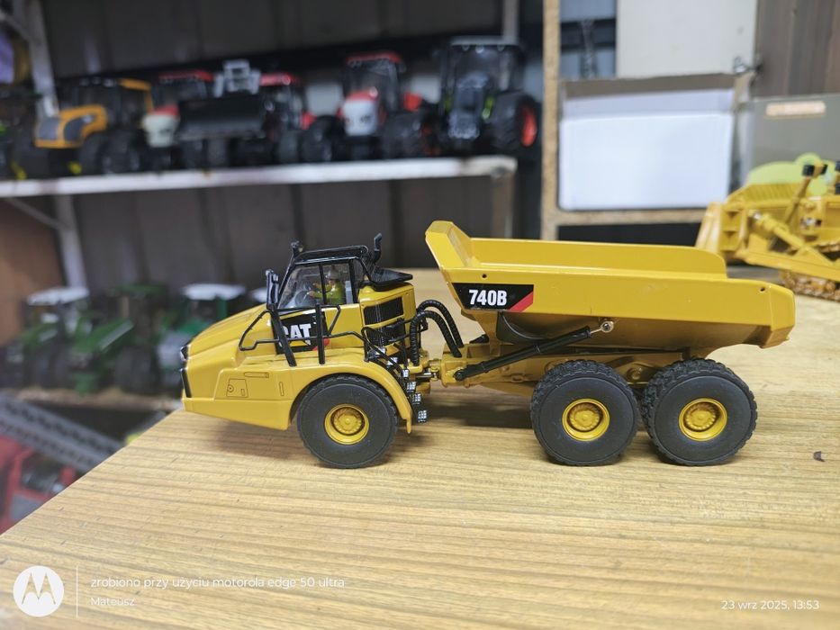 Caterpillar 740b 1:50