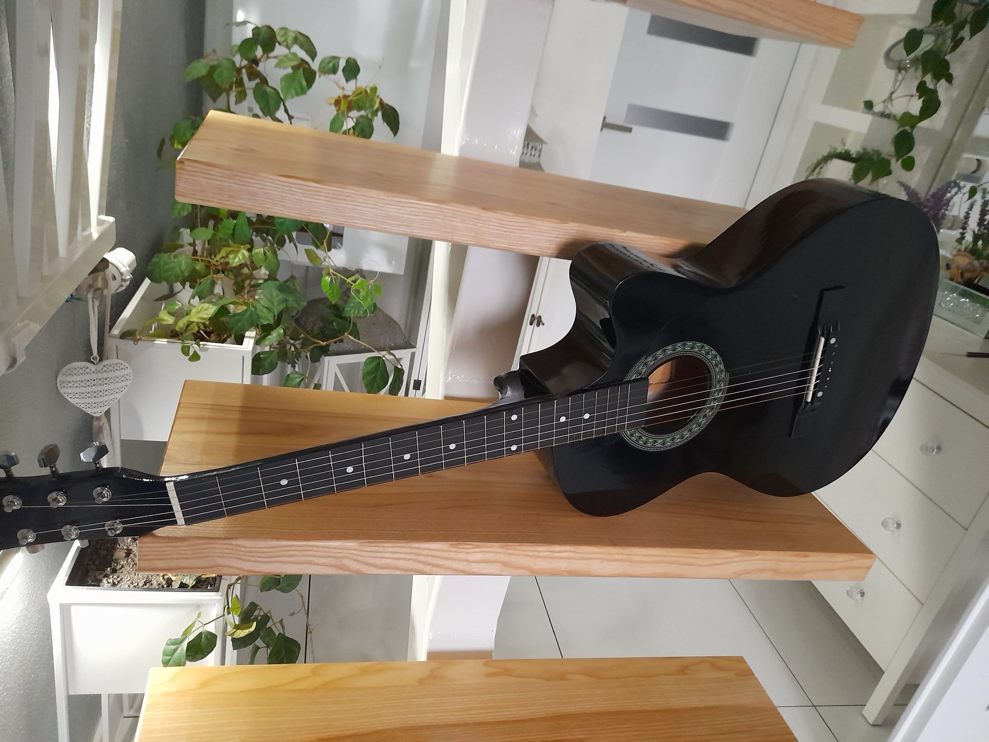 Gitara akustyczna Castelo G3 rozmiar 4/4 czarny połysk  PIĘKNA