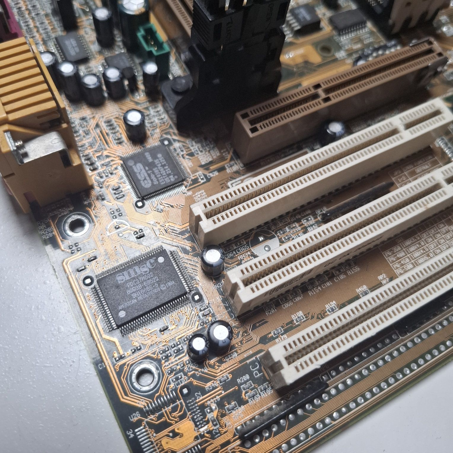 Płyta główna BIOSTAR M6VBE-A Slot1 AGP PCI Retro pc