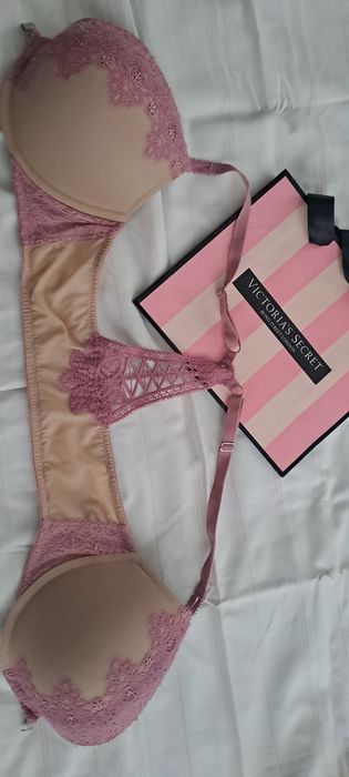 Бюсгалтер пуш-ап.Фірми Viktoria's sekret.