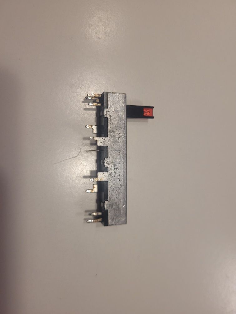 Potencjometr, potentioneter do korektora Technics SH-8055