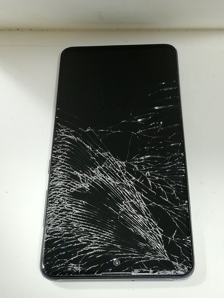 Пелефот Samsung A 51 4/128gb