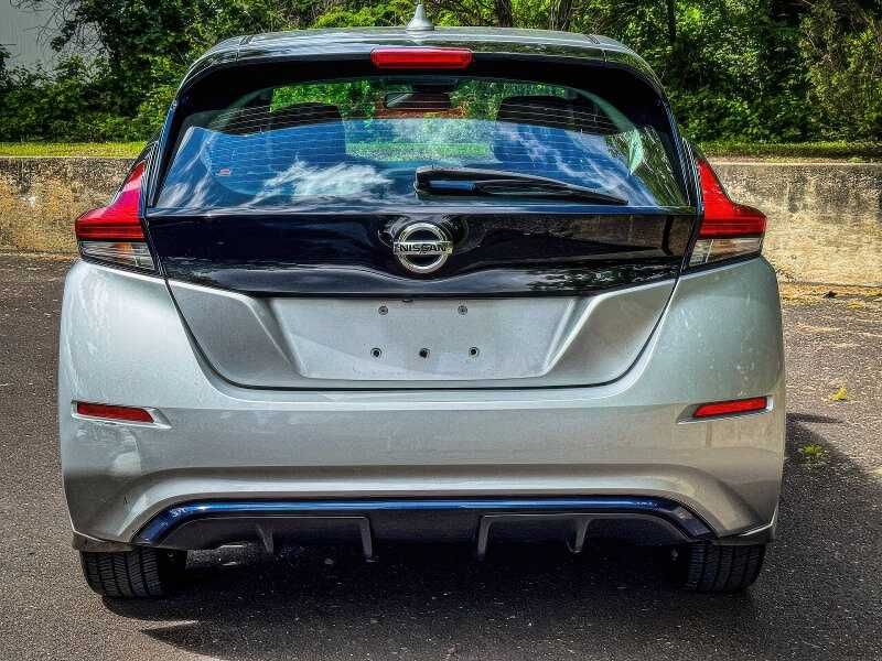 2018 Nissan LEAF SL